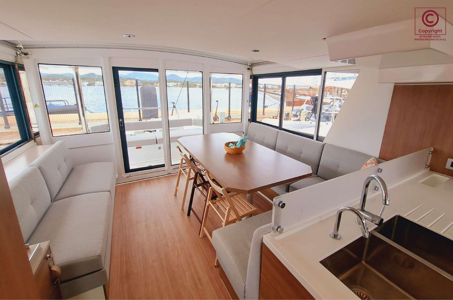 yacht-538494