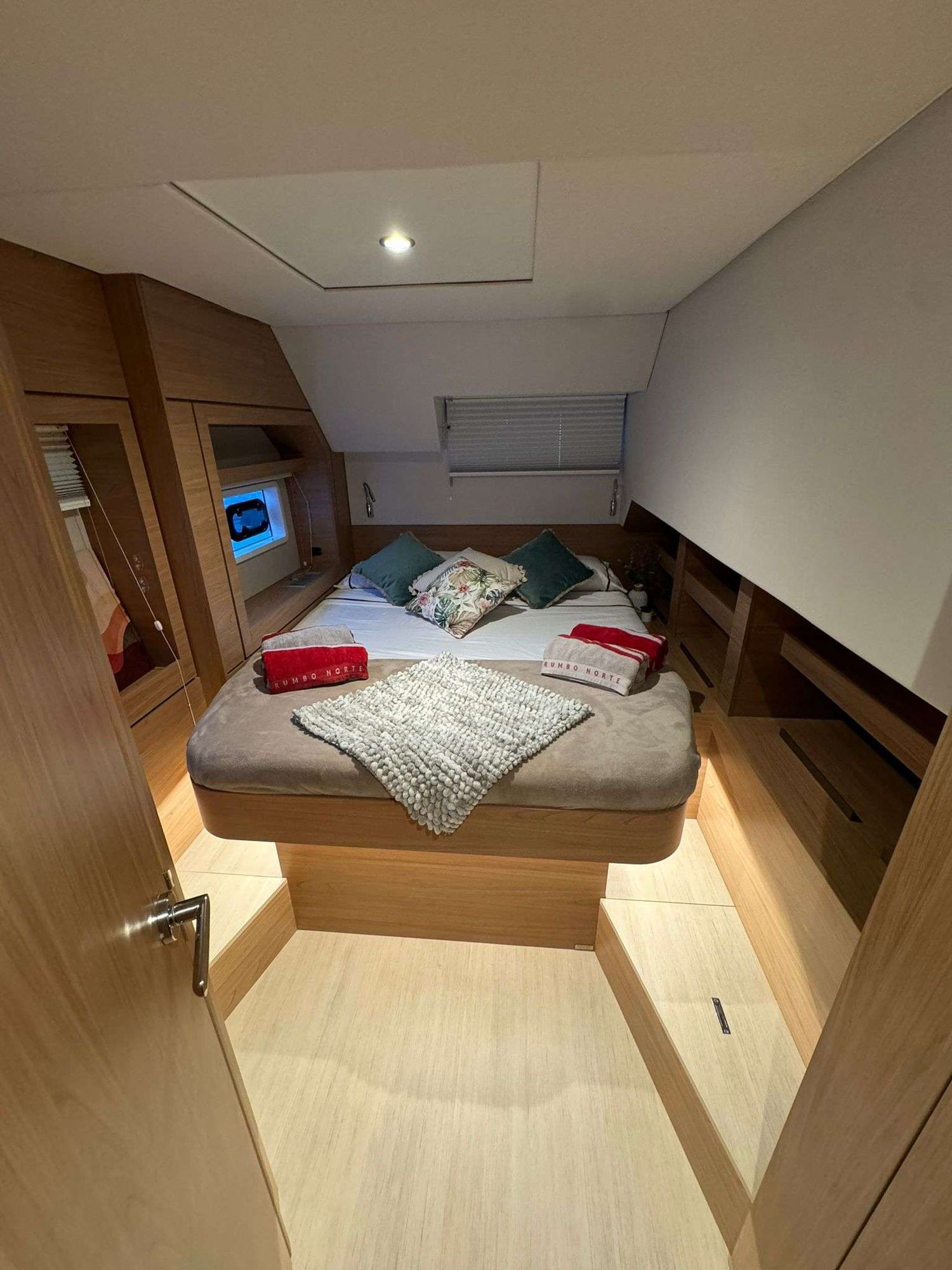 yacht-538498