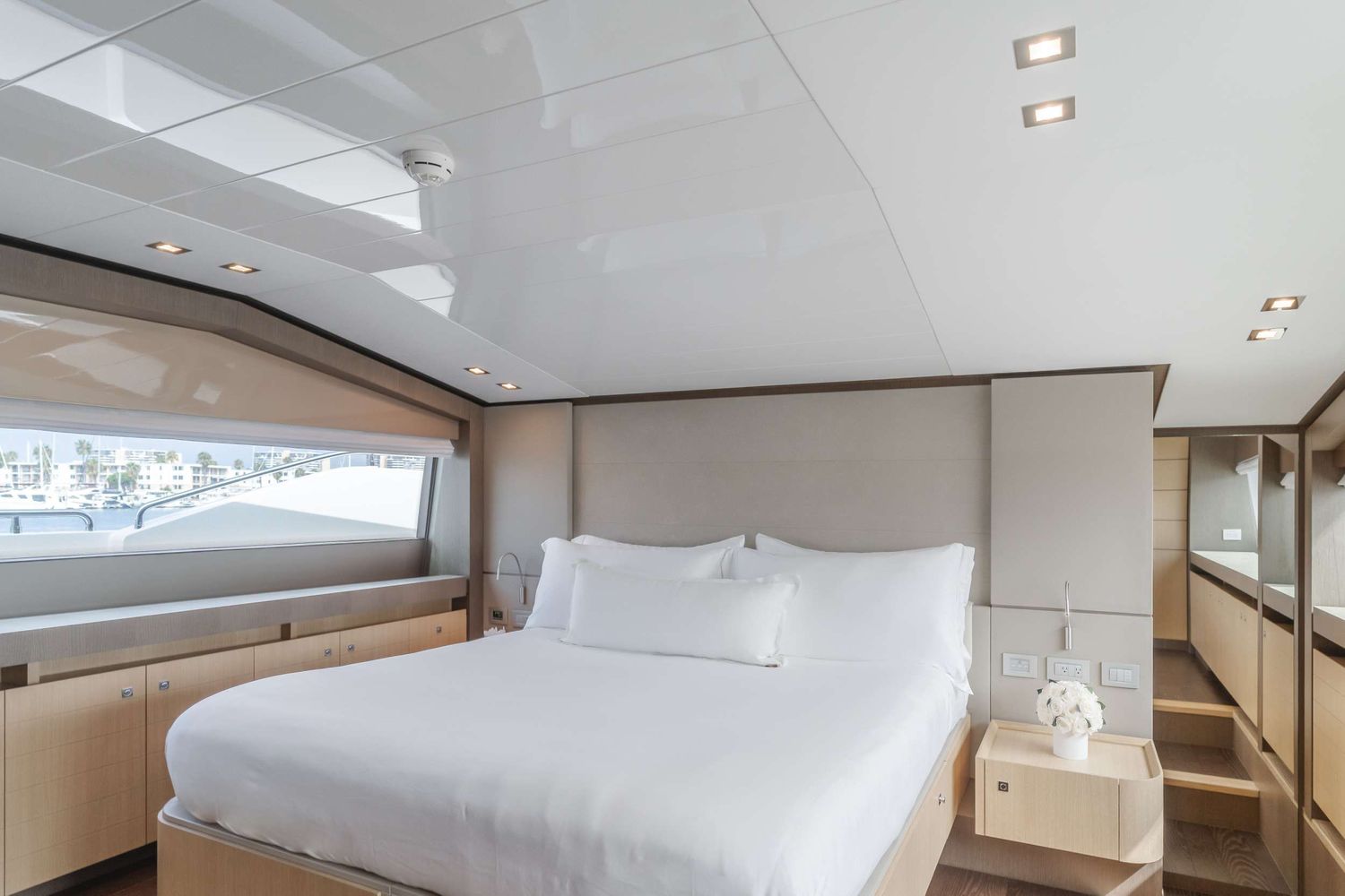 yacht-538517