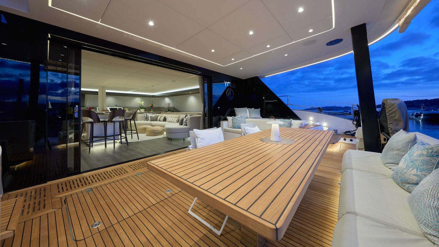 yacht-538538