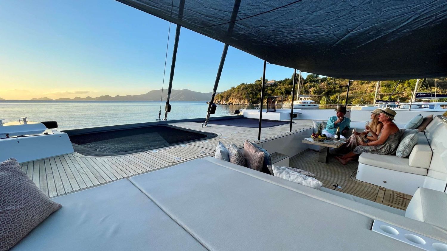 yacht-538539
