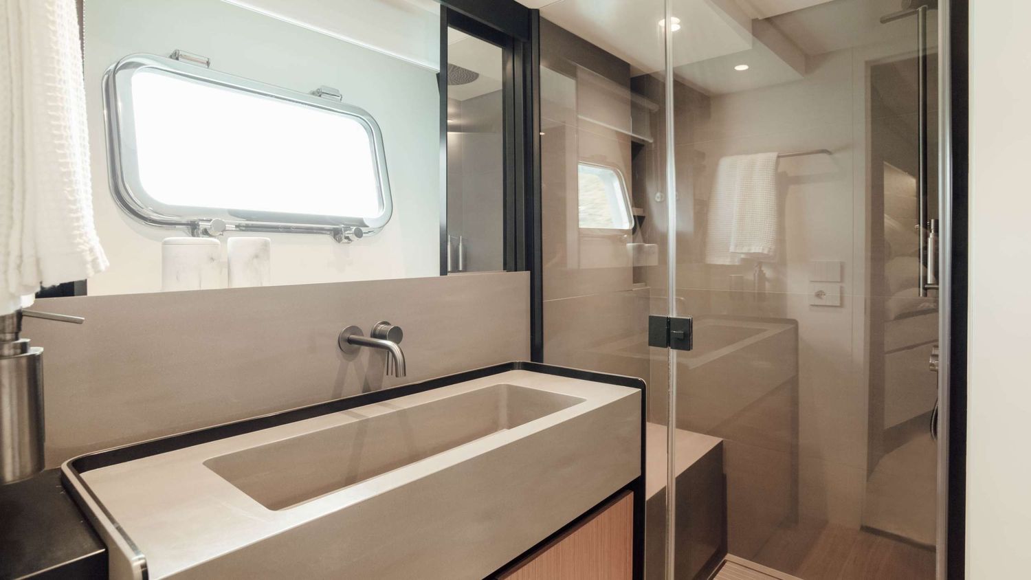 yacht-538639