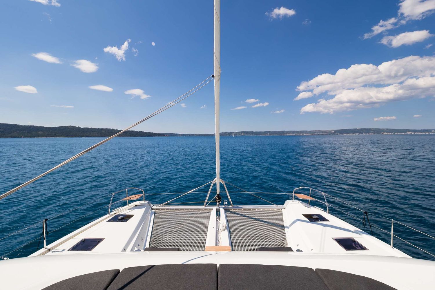 yacht-547806