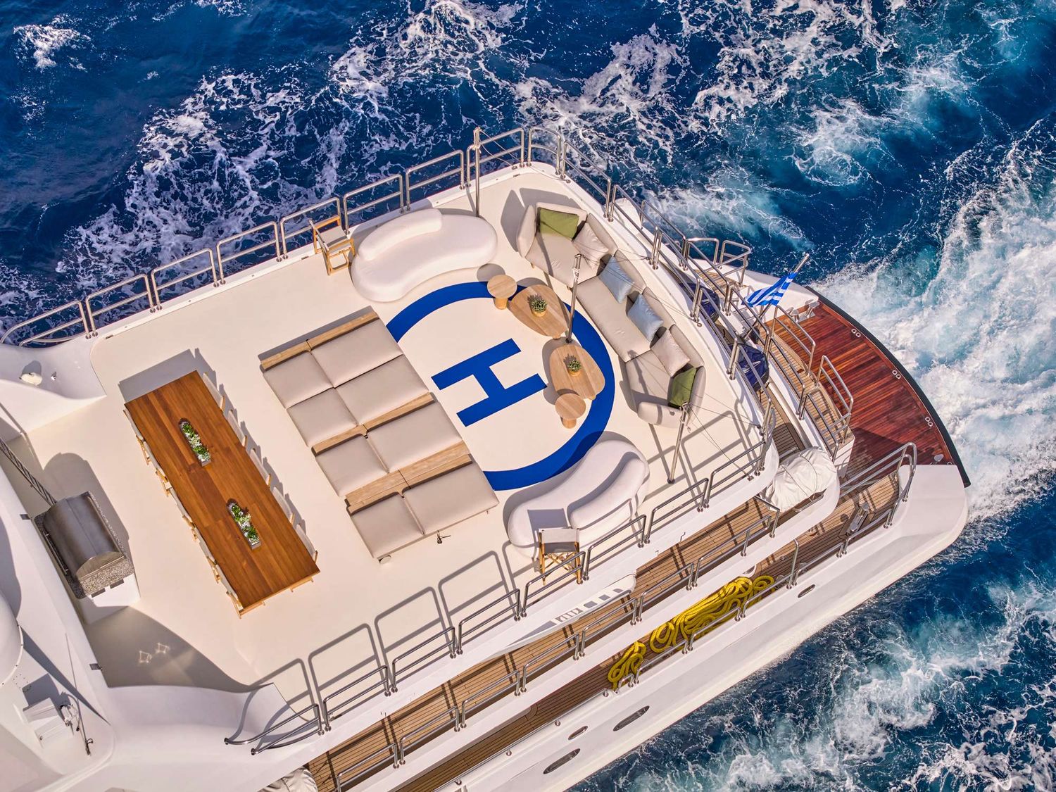 yacht-546598