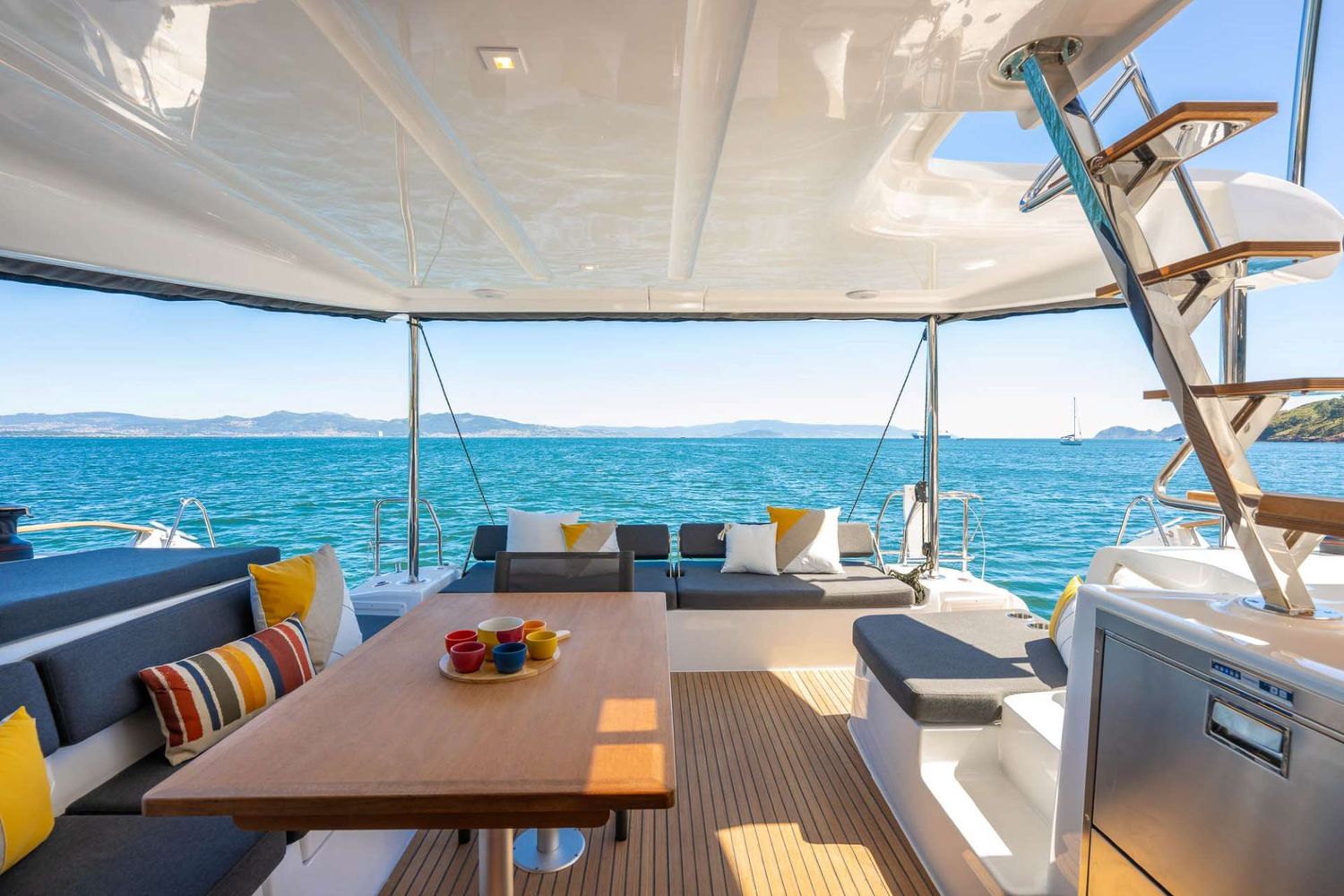 yacht-541179