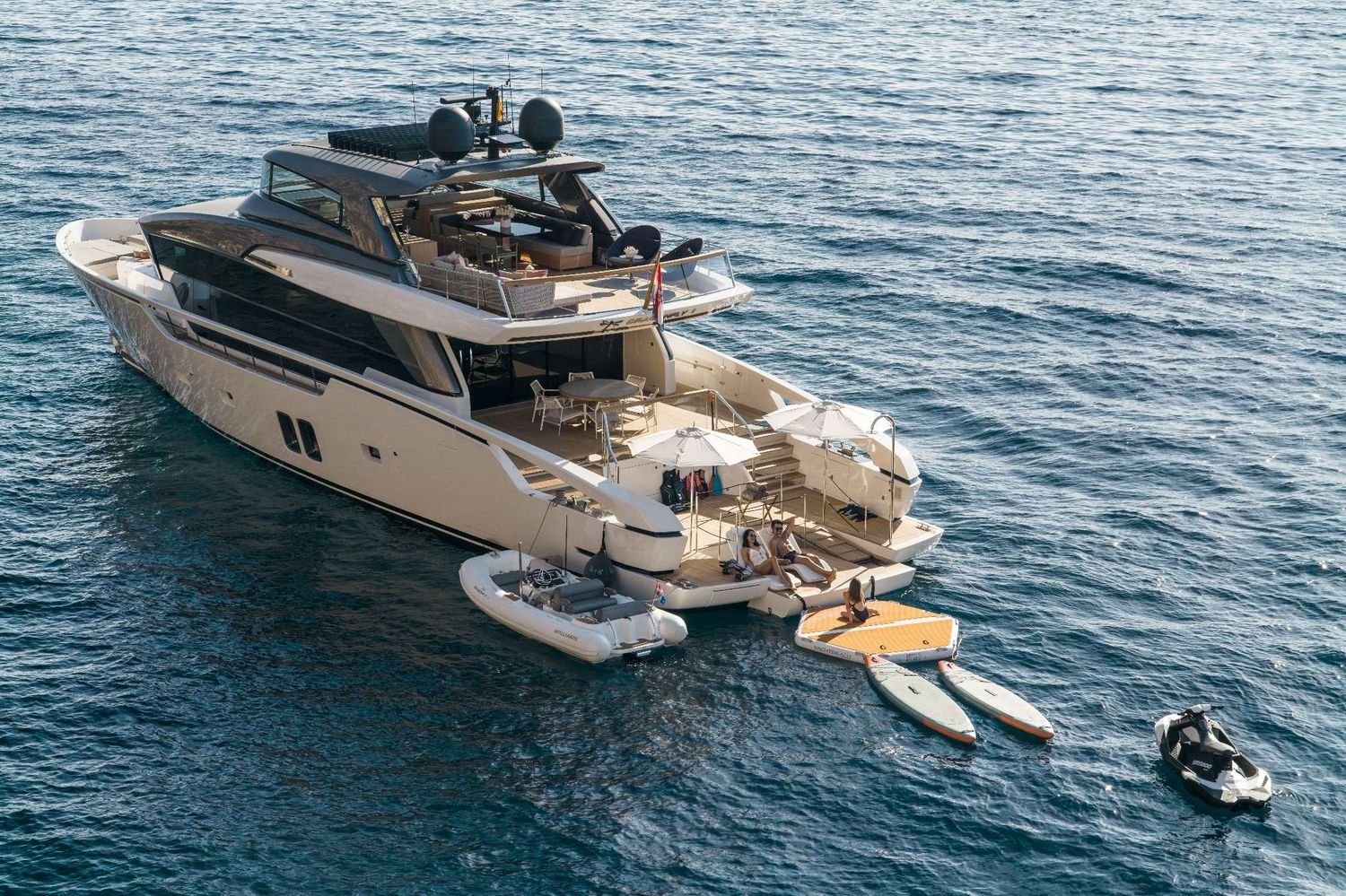 yacht-548273