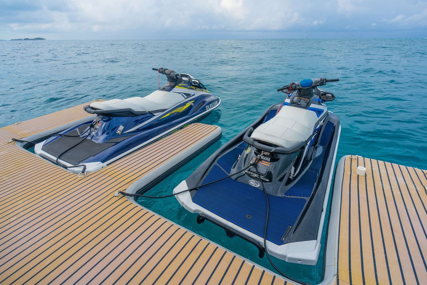 yacht-546573