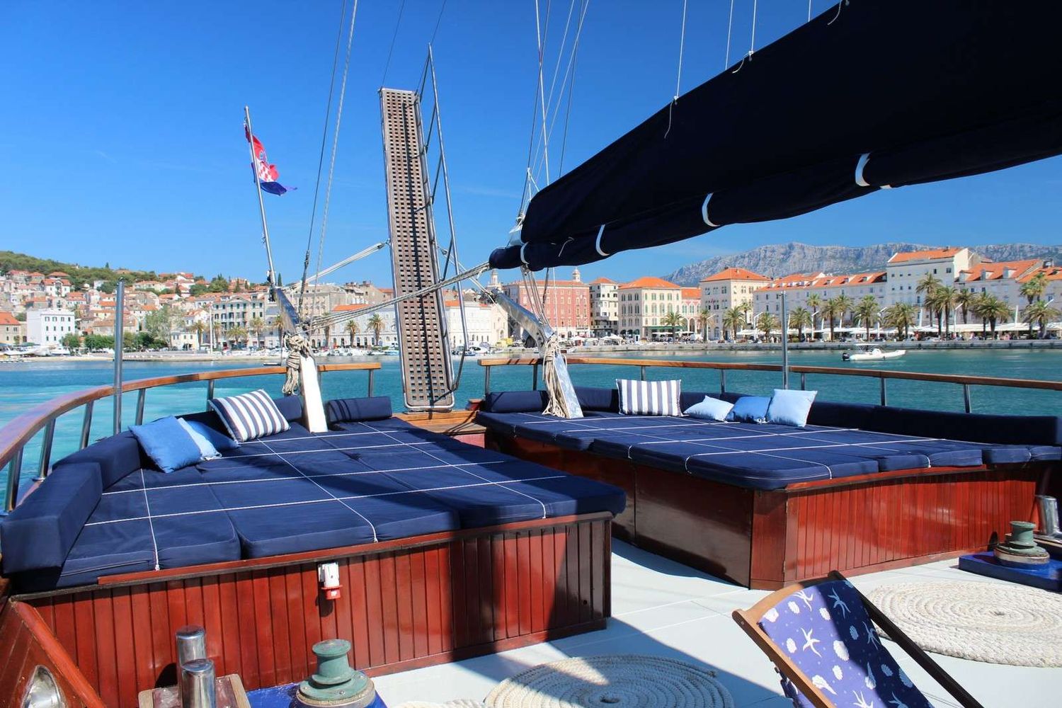 yacht-546175