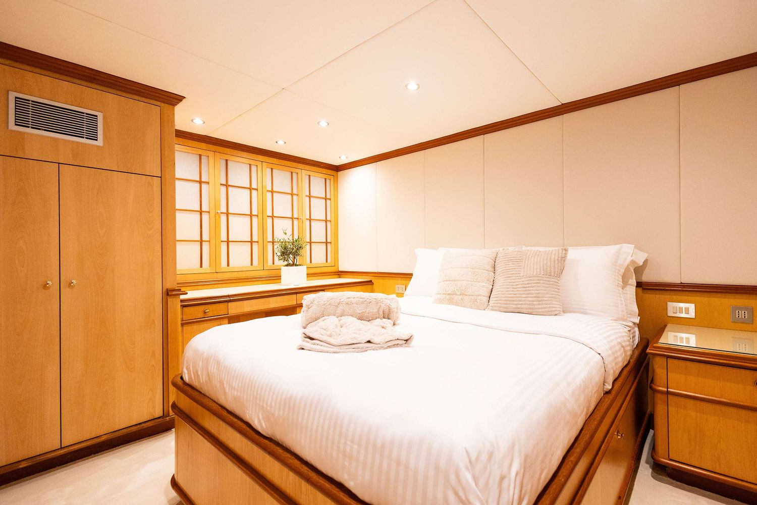 yacht-546495