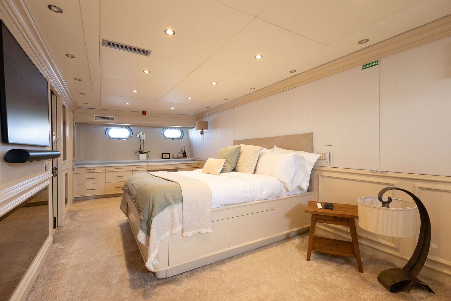 yacht-546489