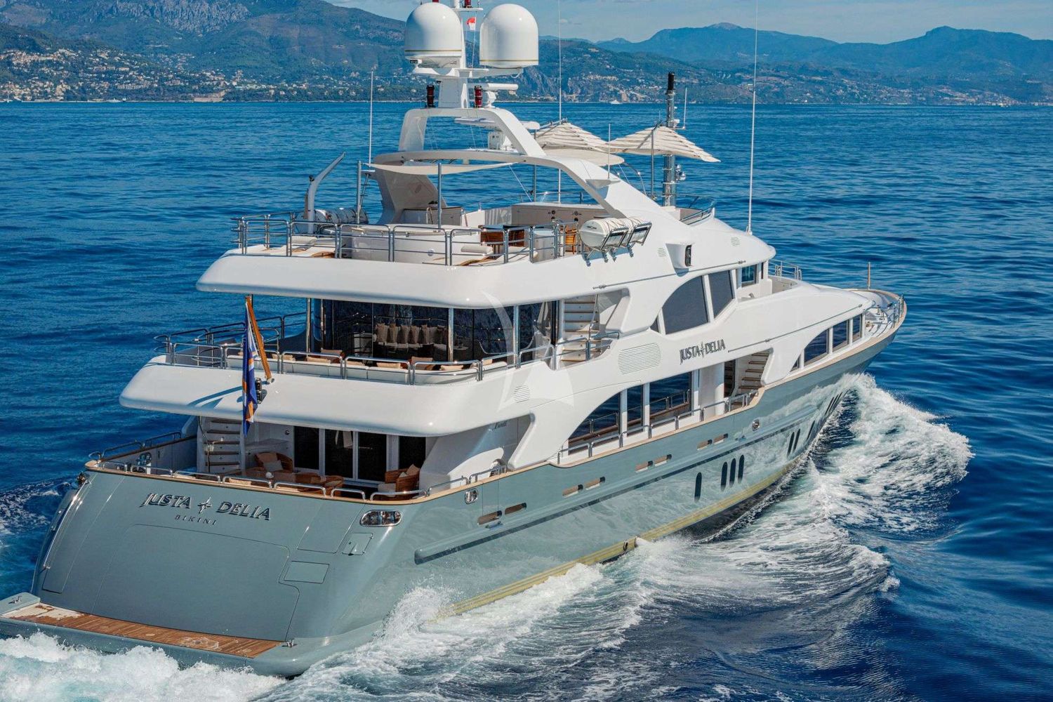 yacht-548564