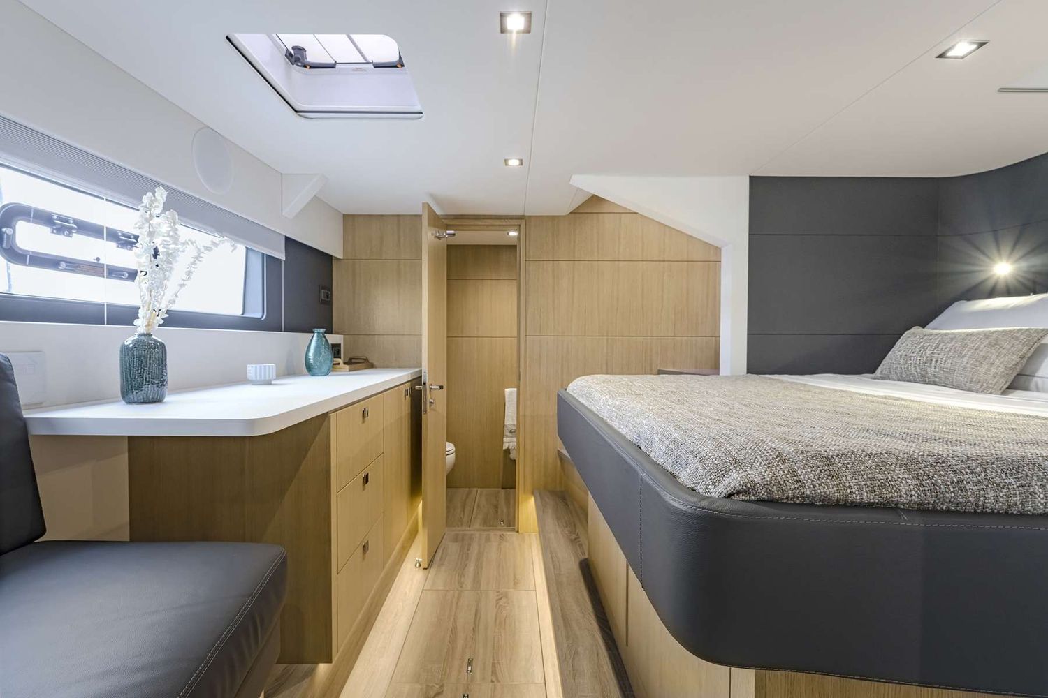 yacht-546046