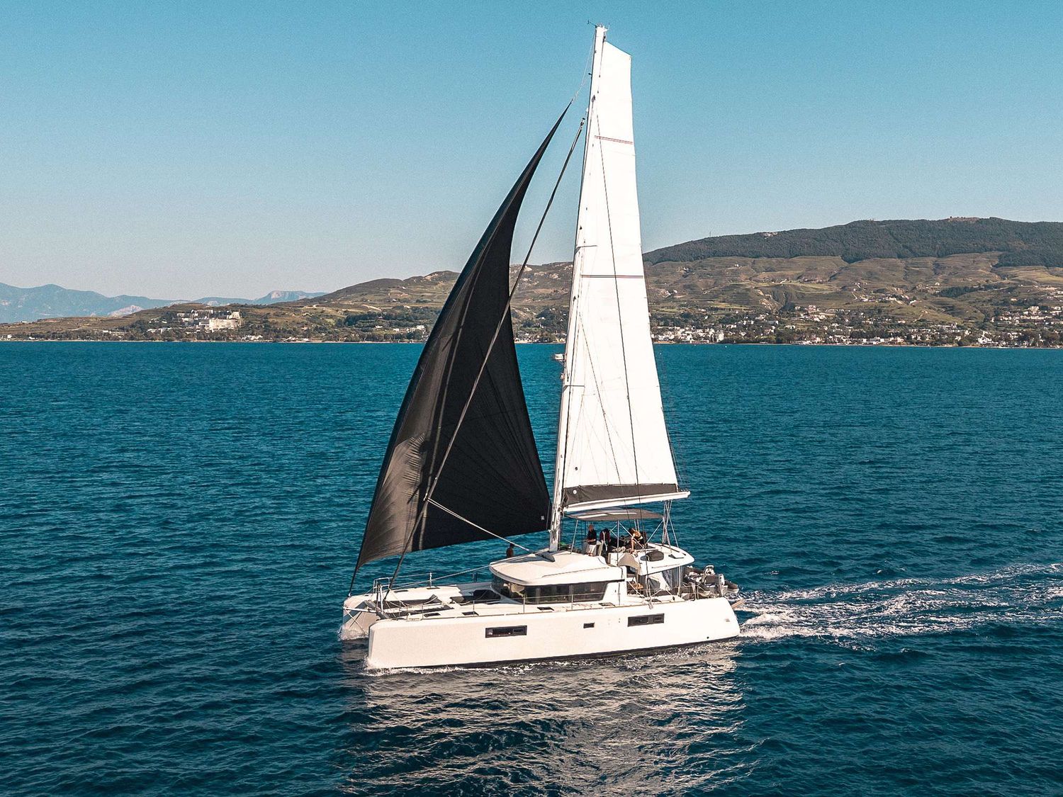 yacht-547998