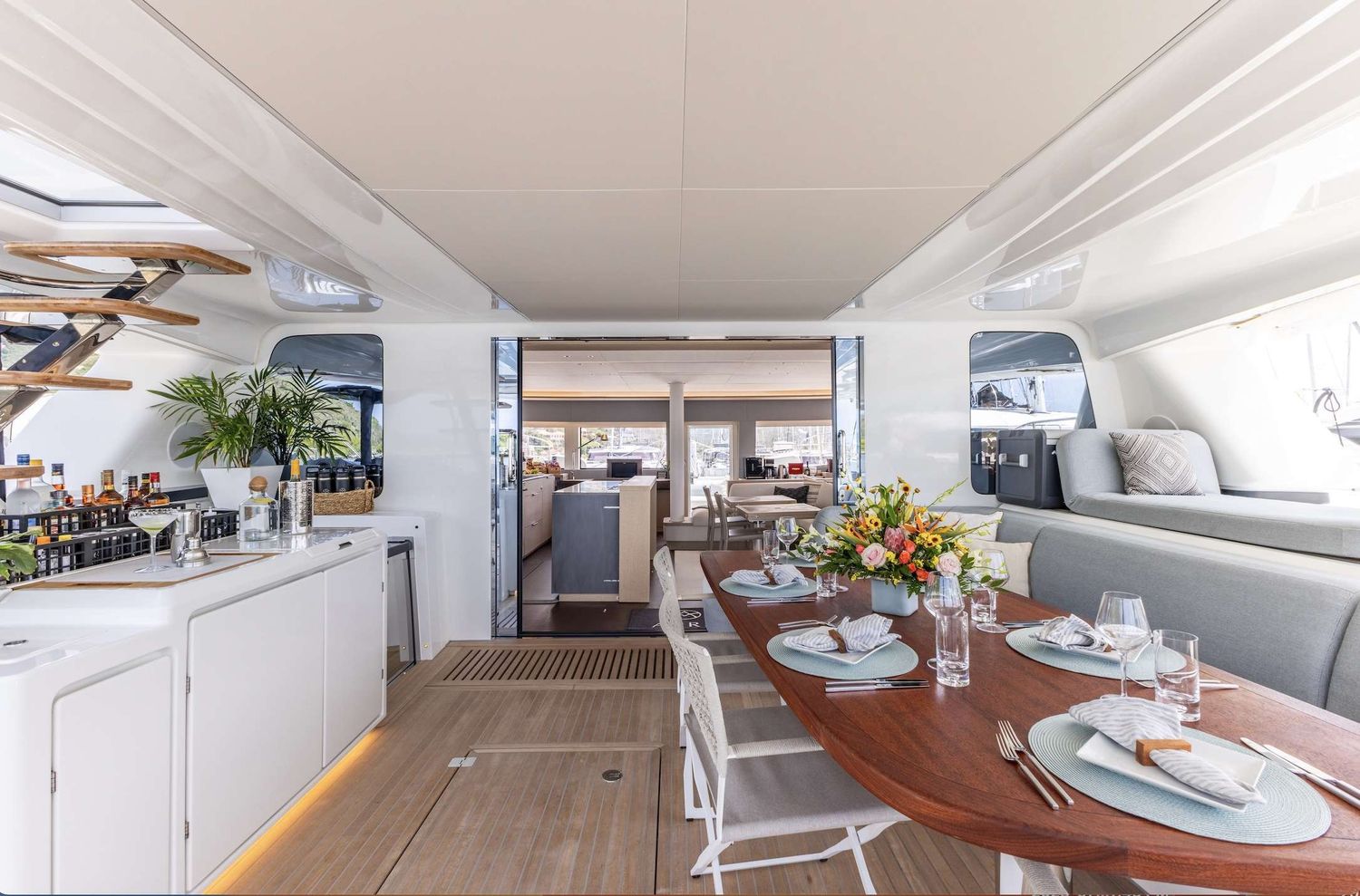 yacht-547075