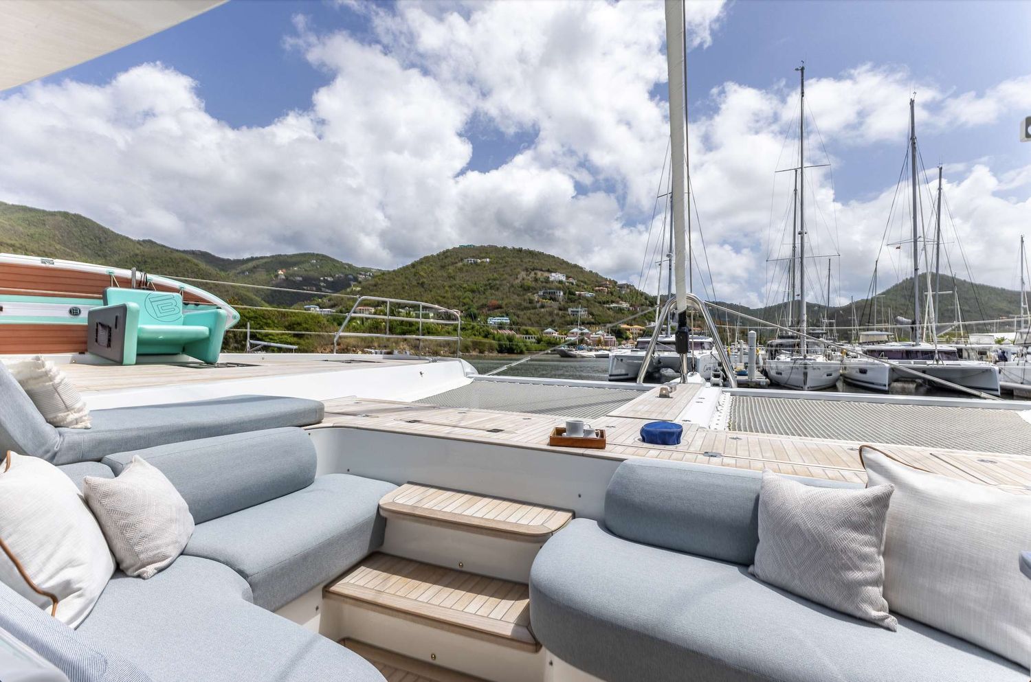 yacht-547077