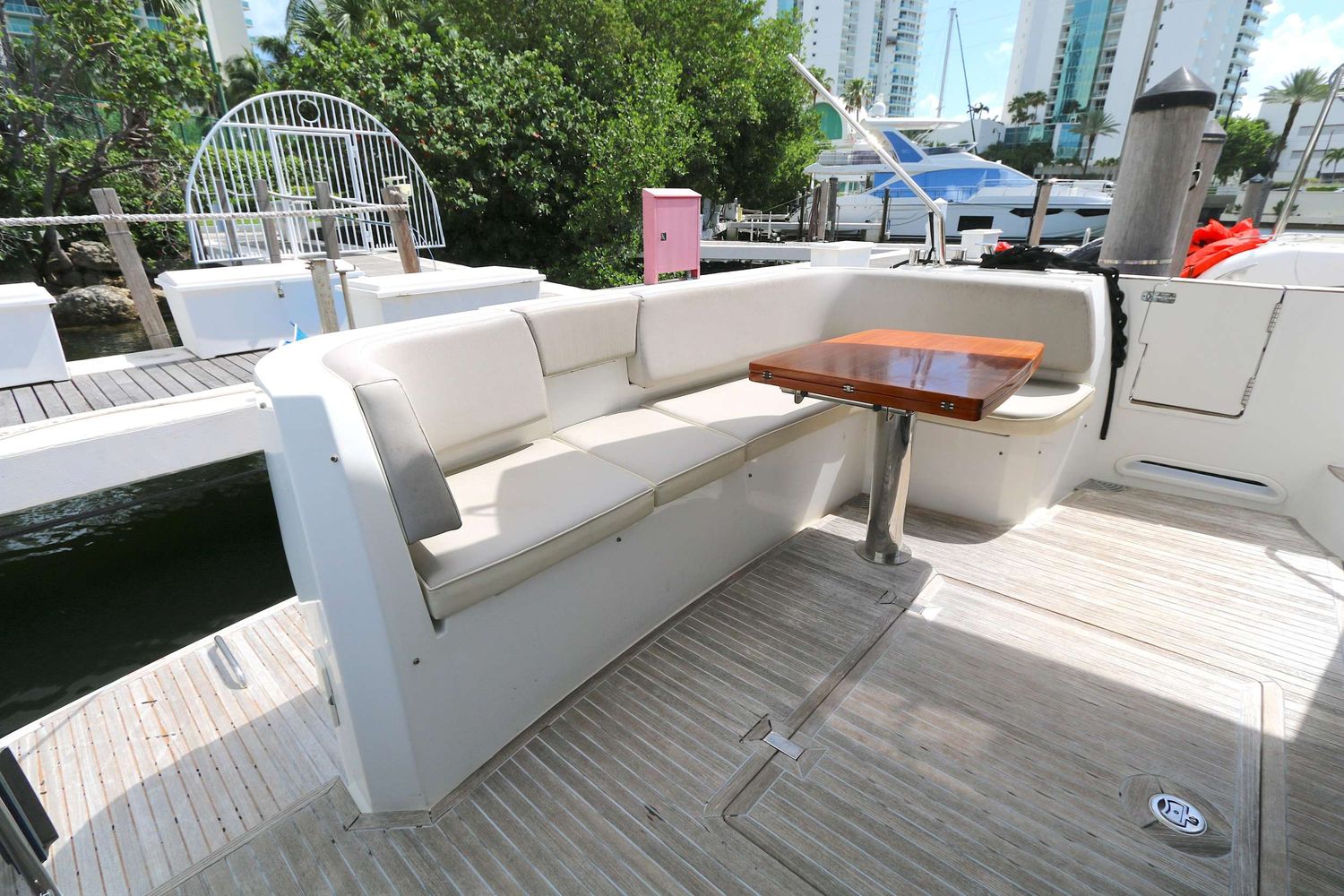 yacht-546547
