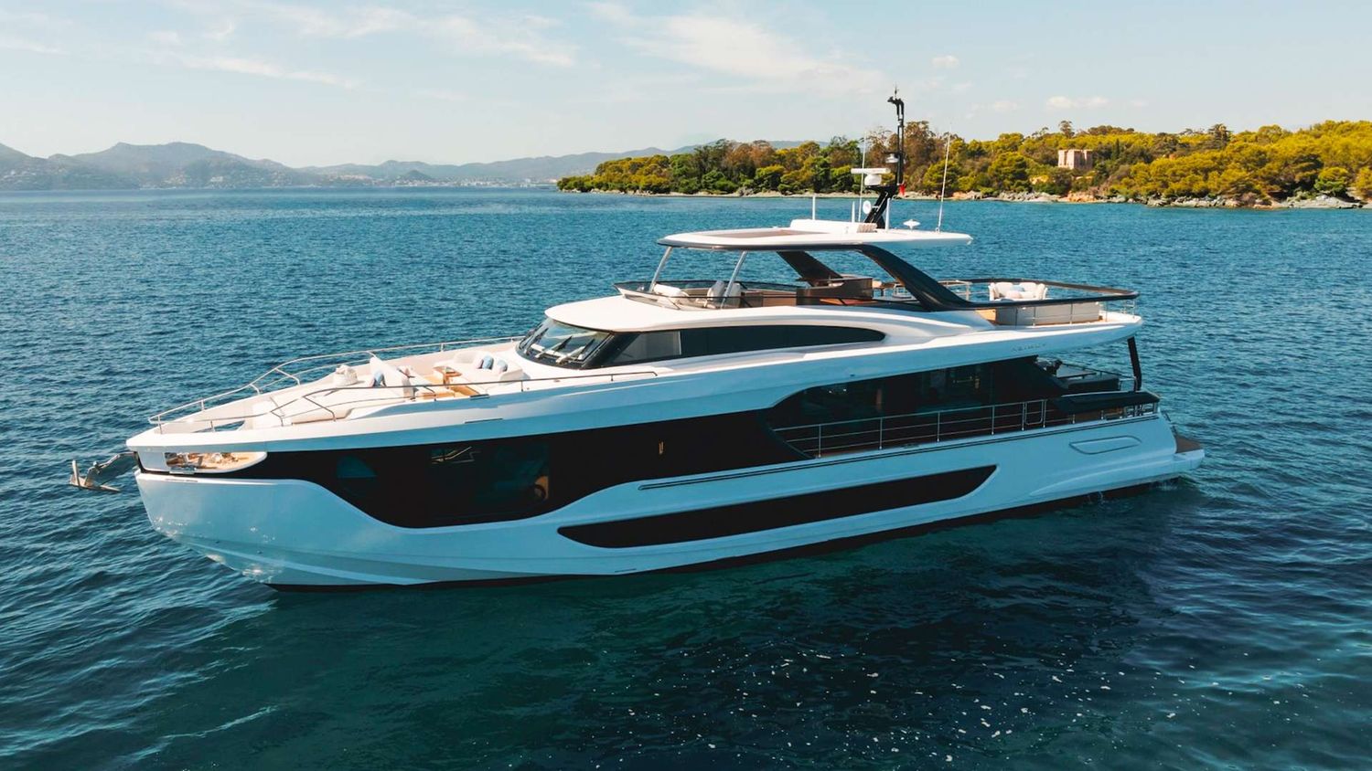 yacht-546604