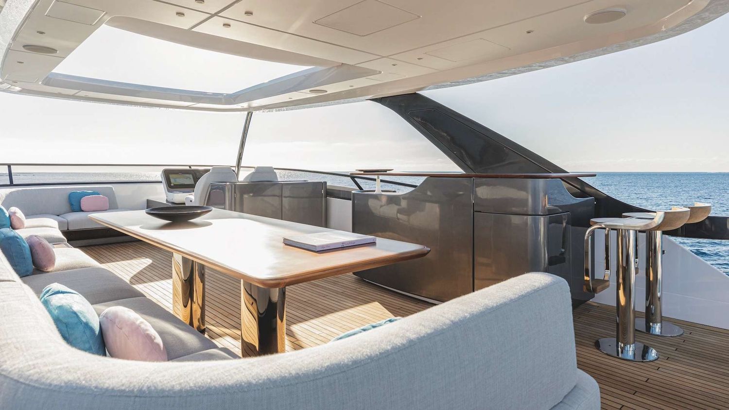 yacht-546609