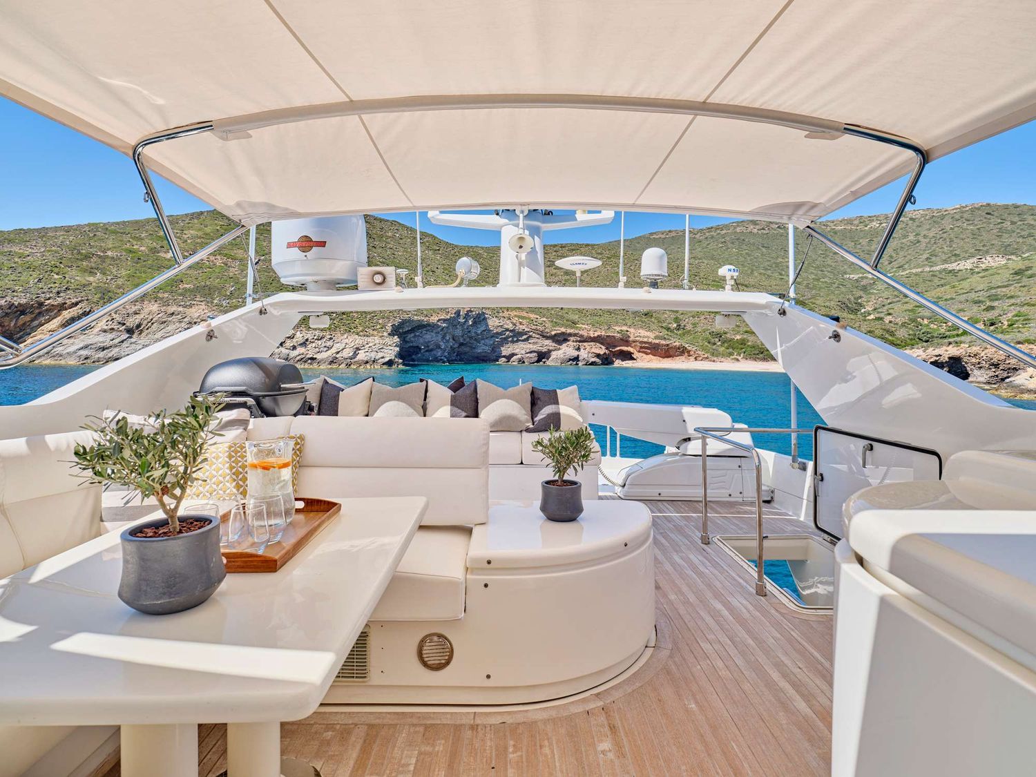yacht-546703