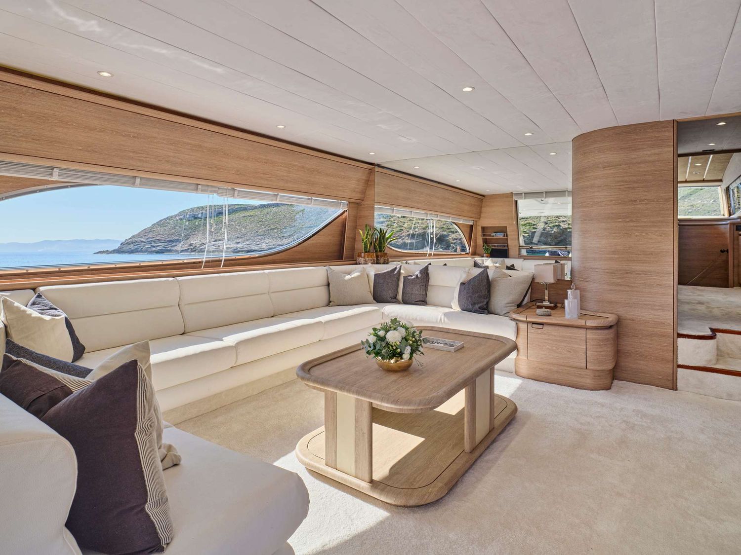 yacht-546704