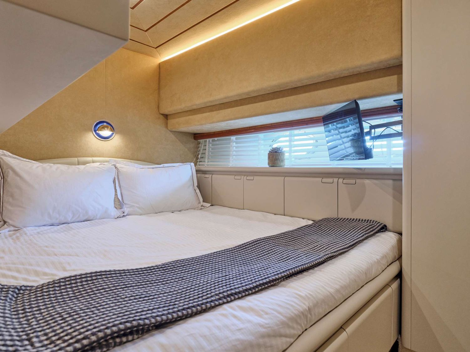 yacht-546709