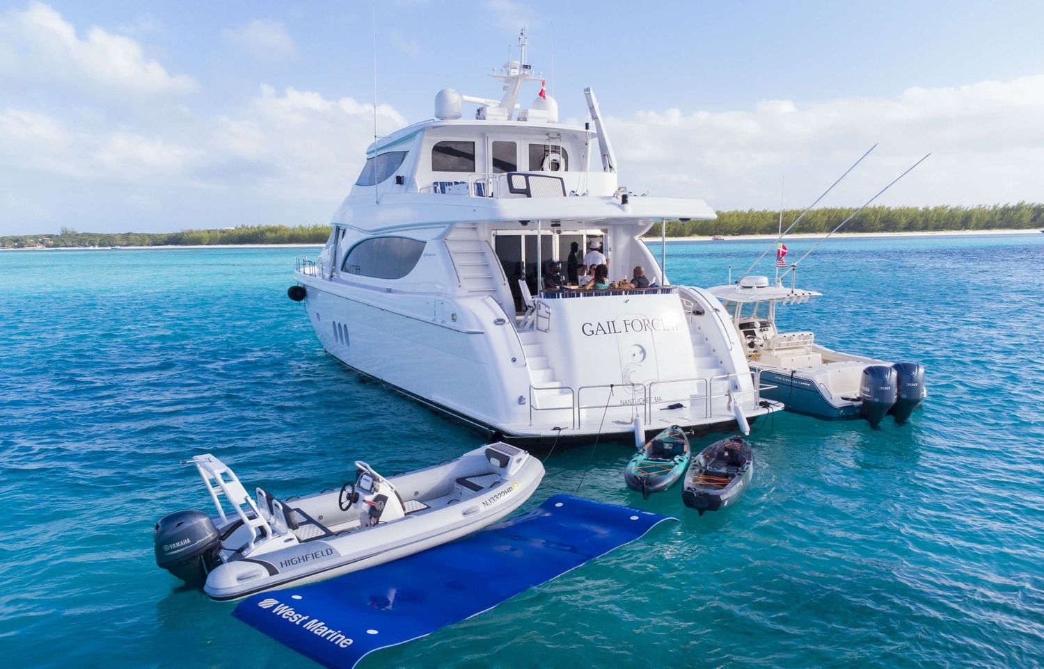 yacht-546639
