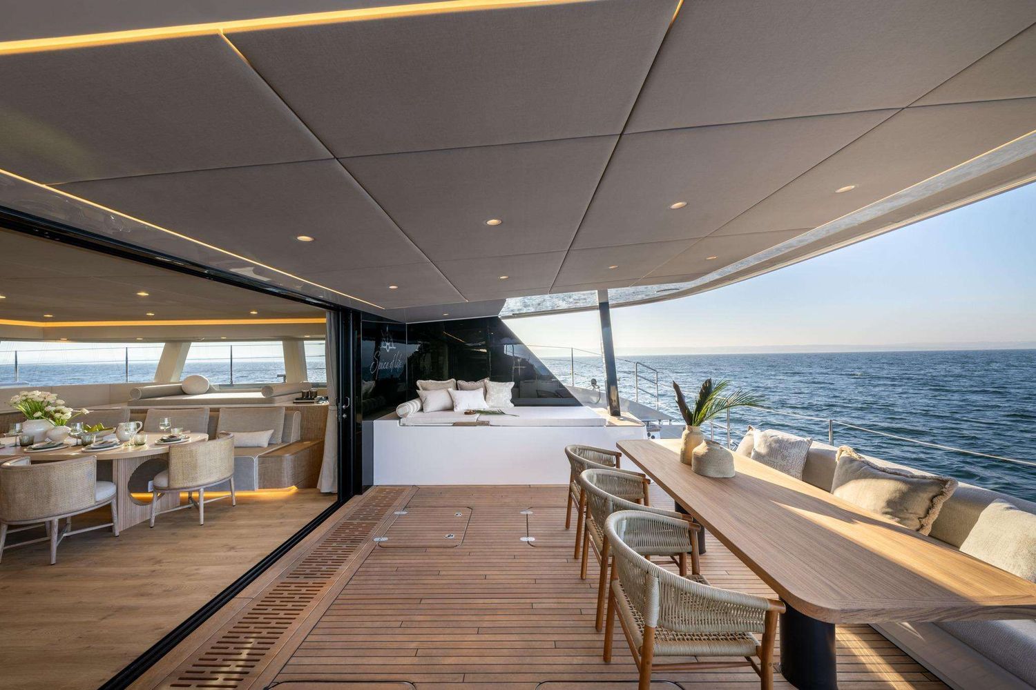 yacht-546885