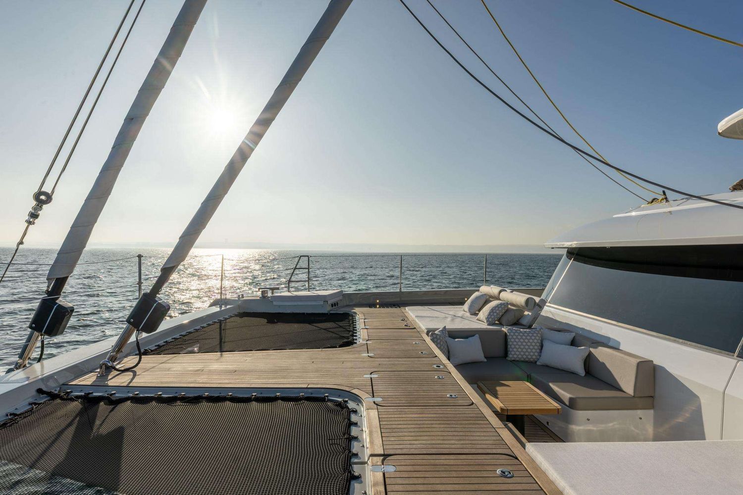 yacht-546887