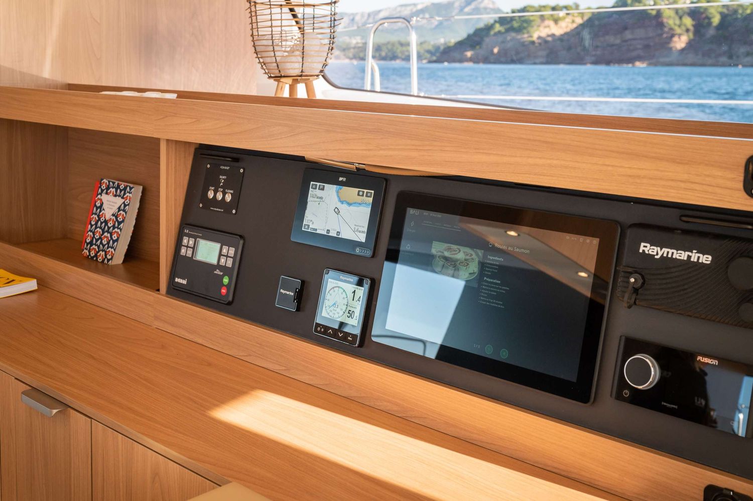 yacht-546771