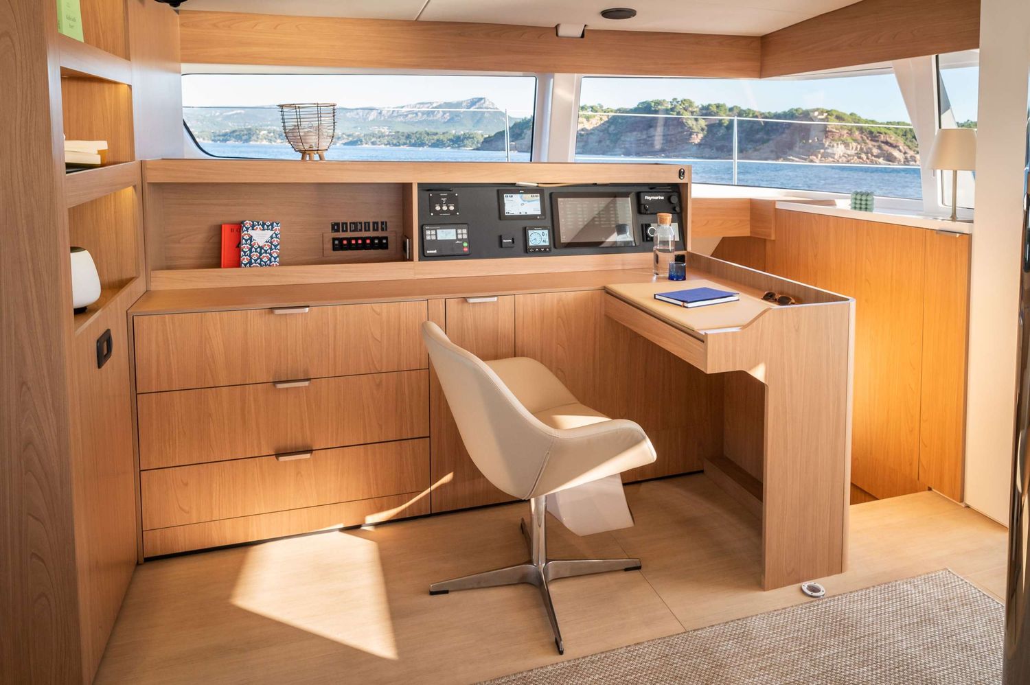 yacht-546773