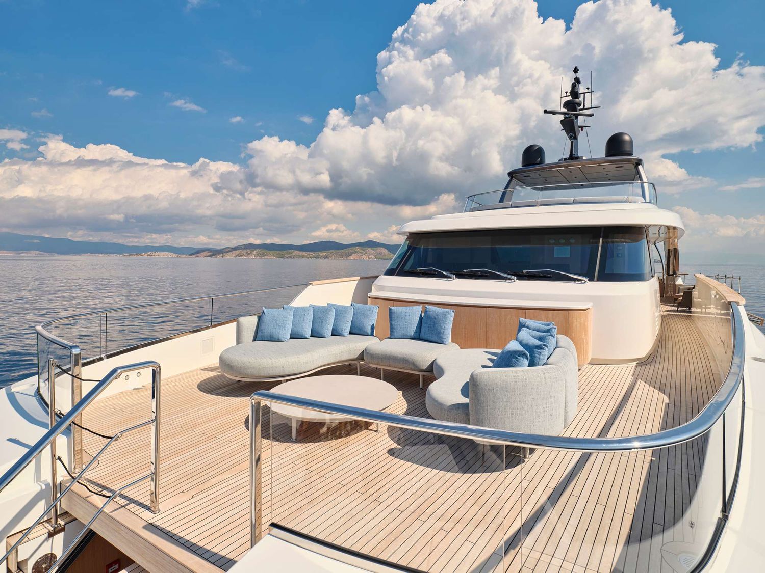 yacht-547117