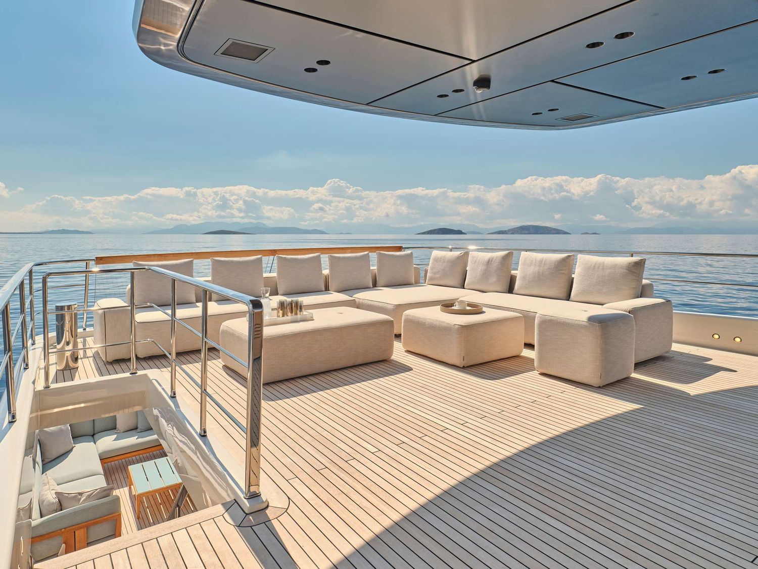yacht-547119