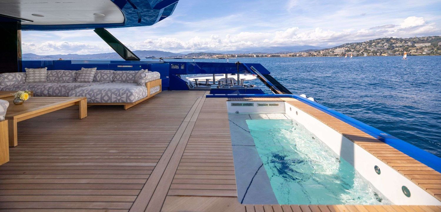 yacht-548995