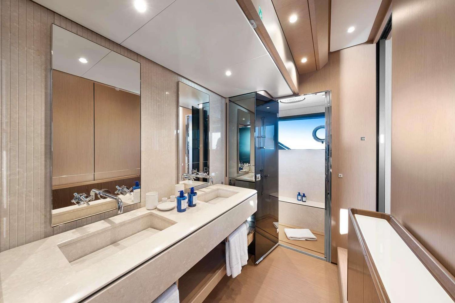 yacht-547198