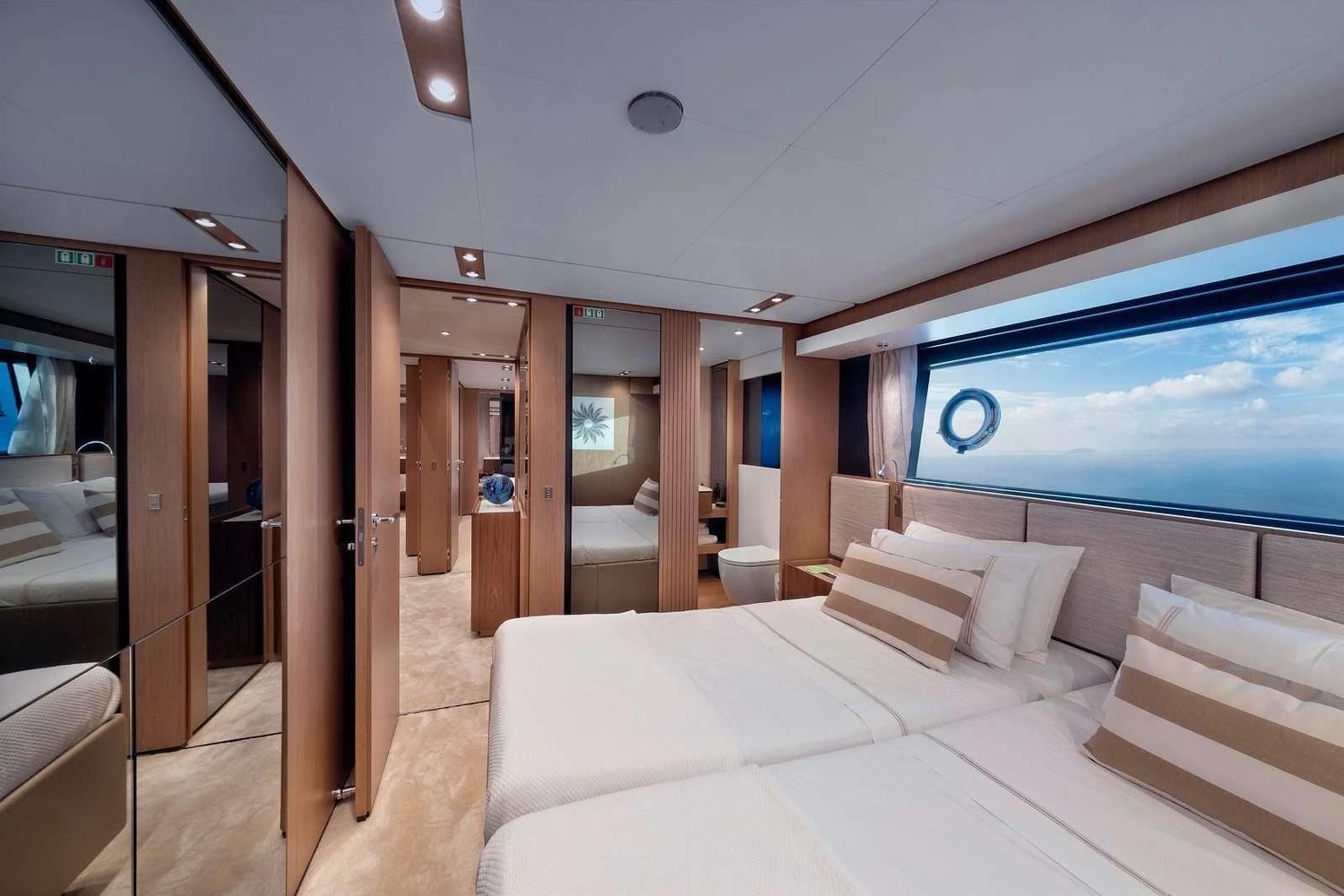 yacht-547199