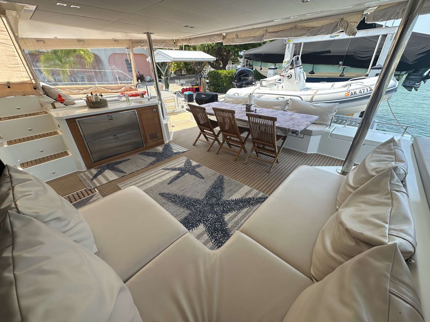 yacht-548142
