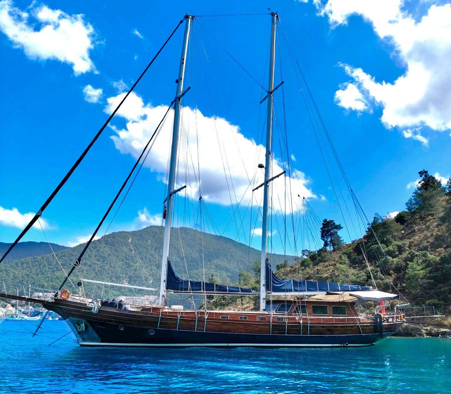 yacht-547734