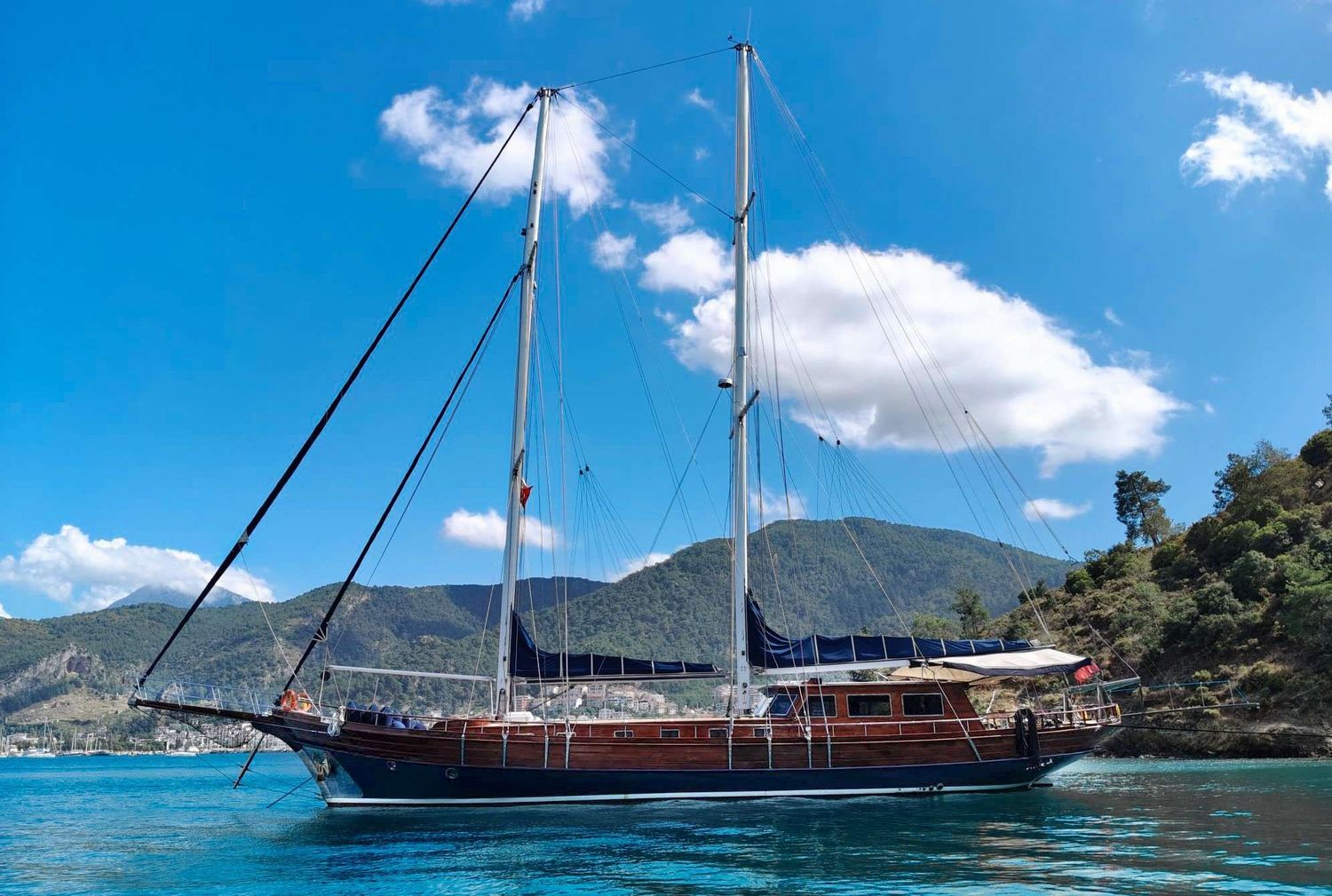 yacht-547717