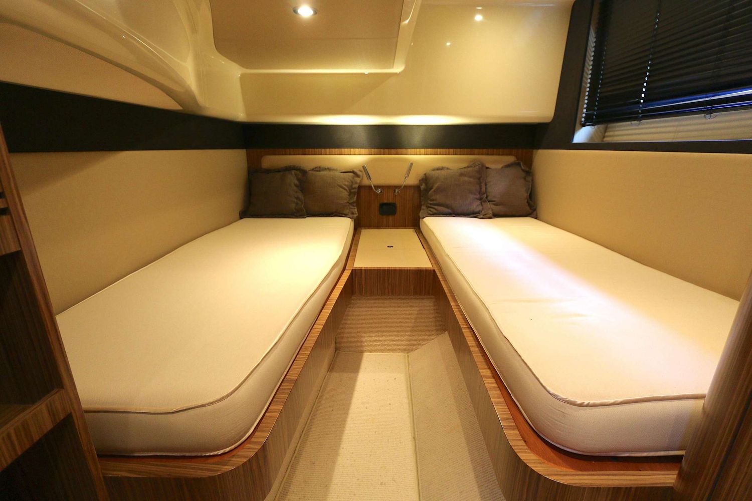 yacht-547252