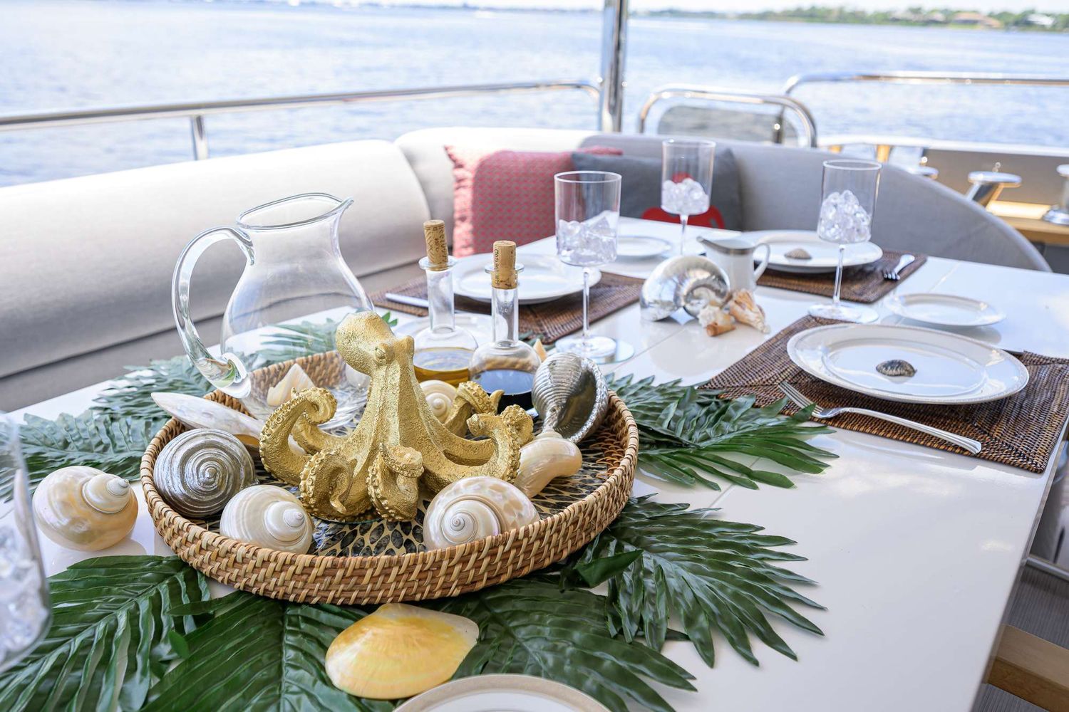 yacht-547318