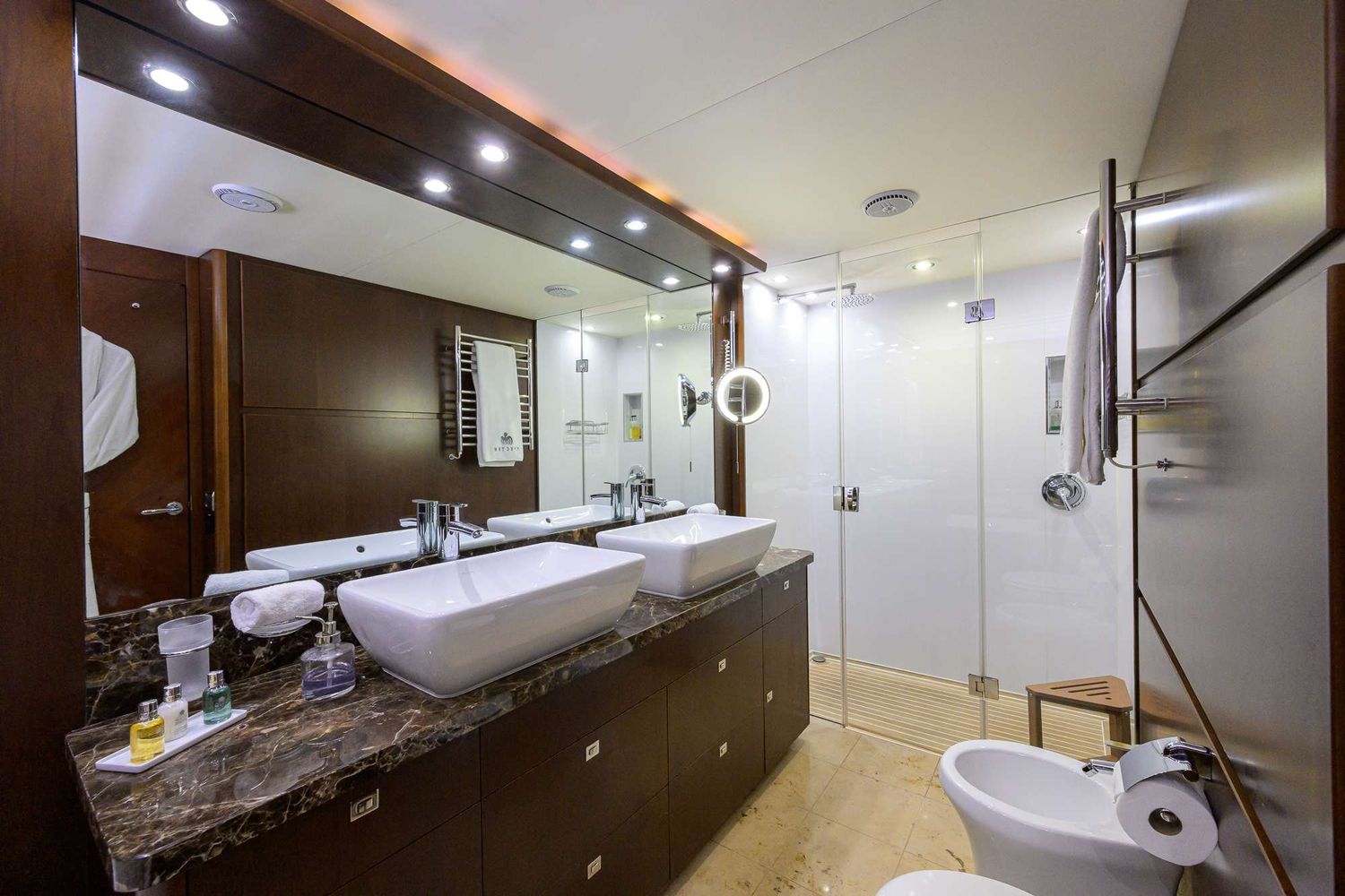 yacht-547309