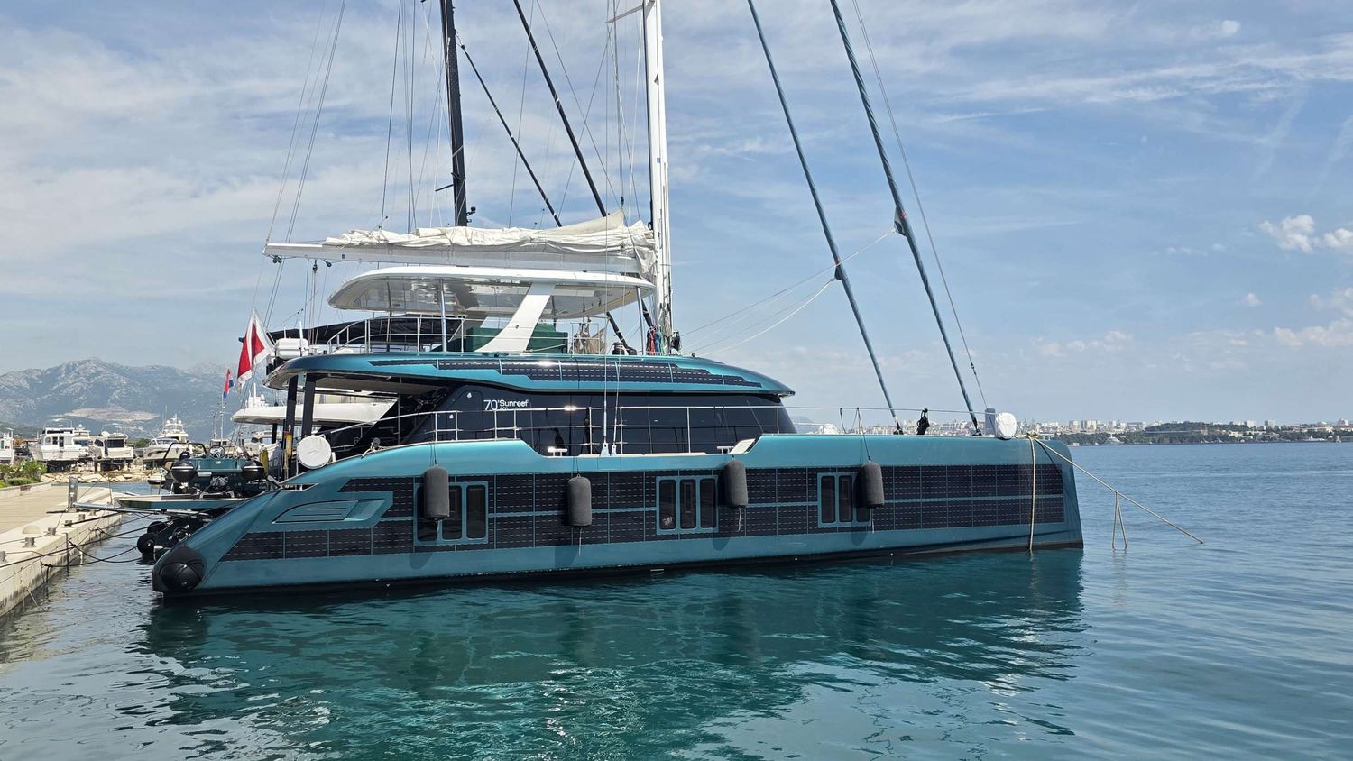 yacht-547856