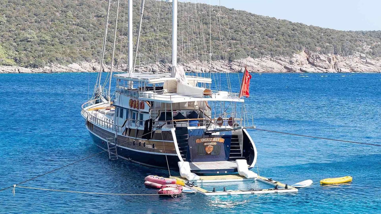 yacht-548191