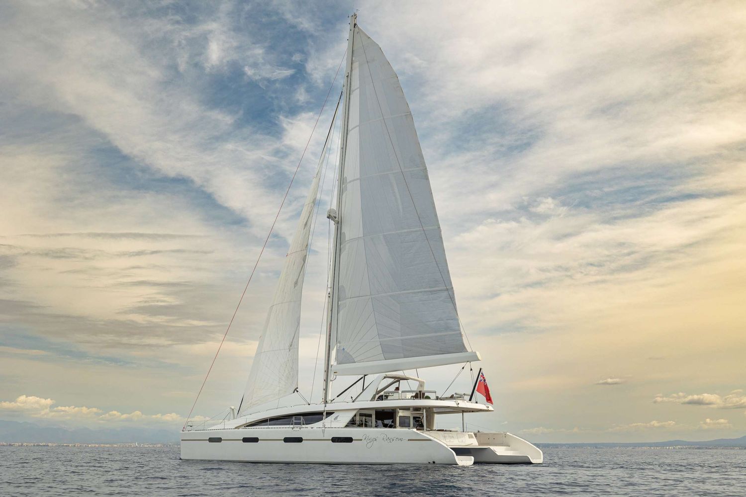 yacht-547875
