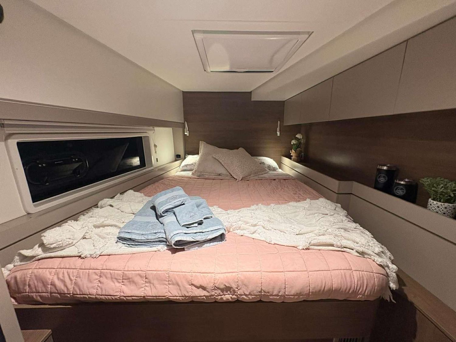 yacht-548446