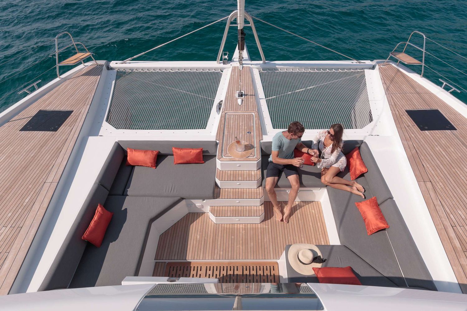 yacht-548473