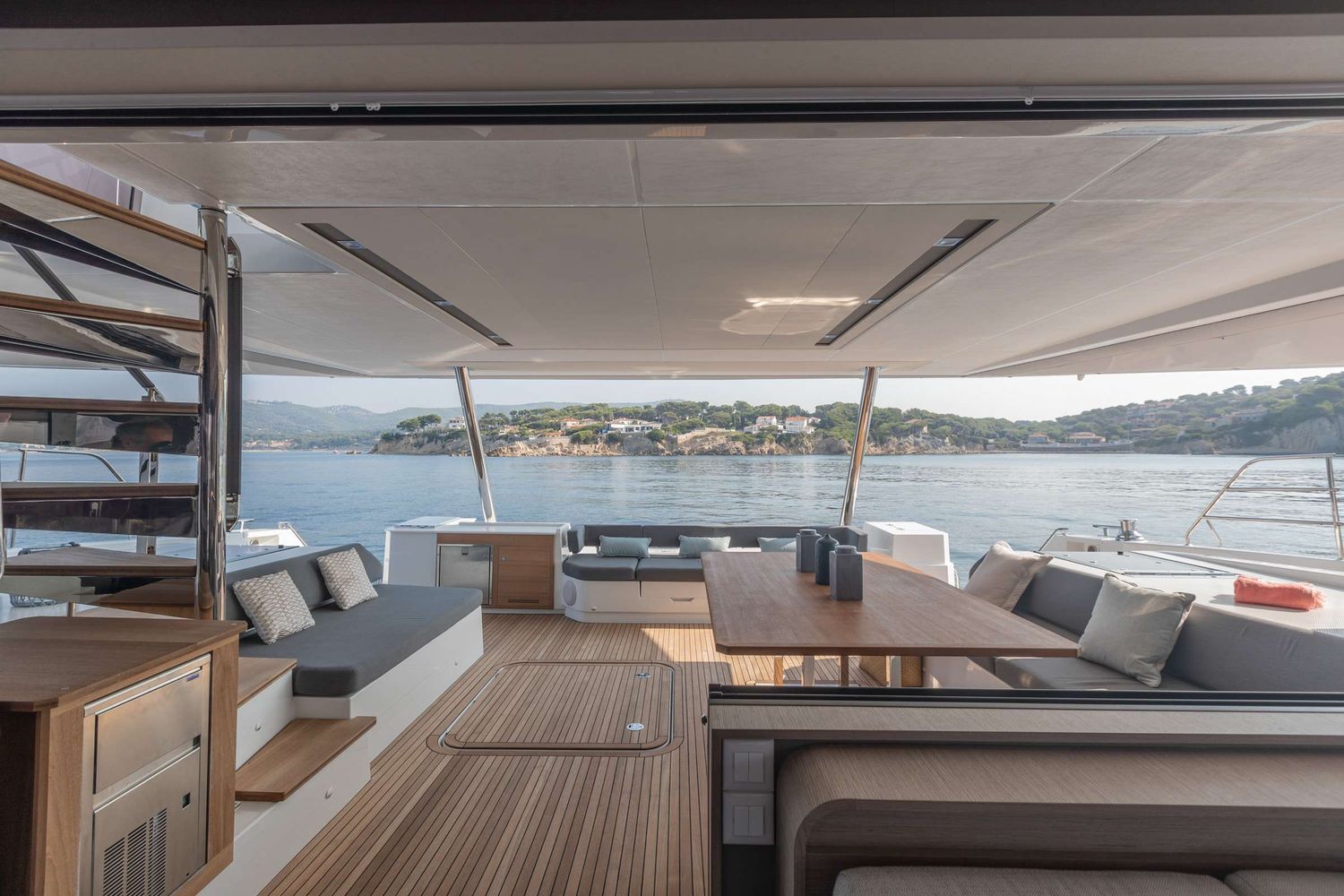 yacht-548476