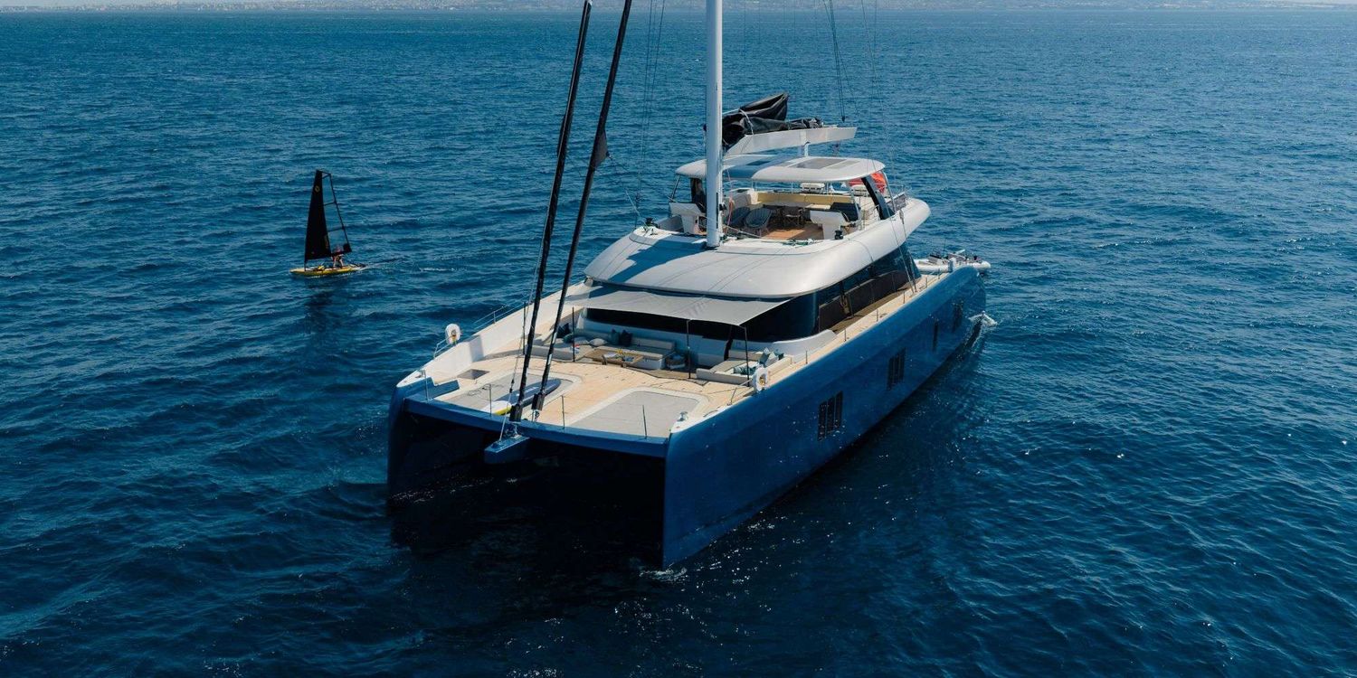 yacht-548607