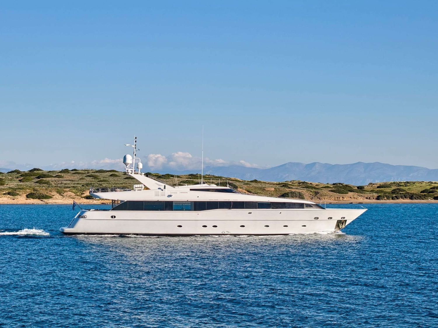 yacht-548830
