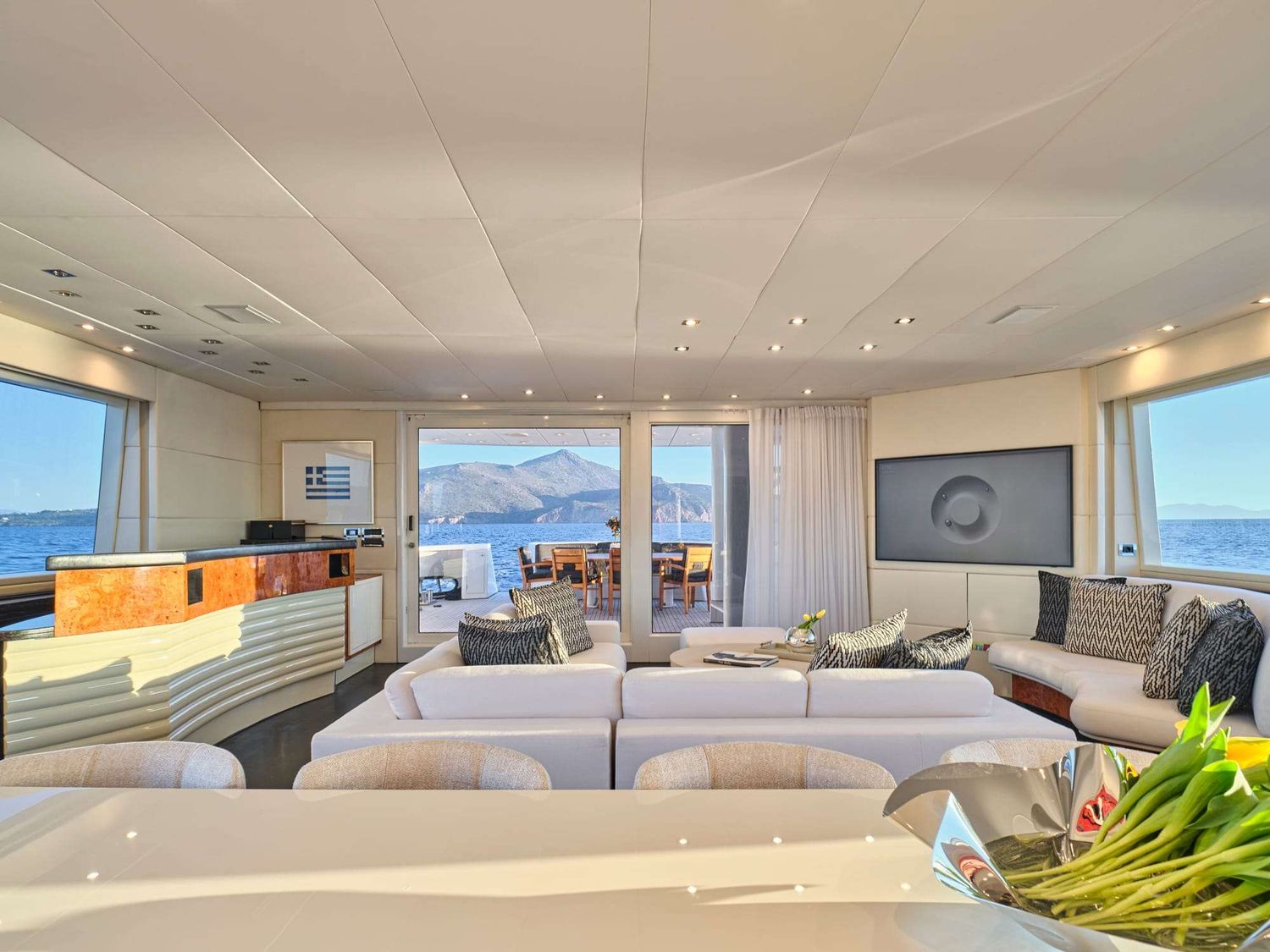 yacht-548831